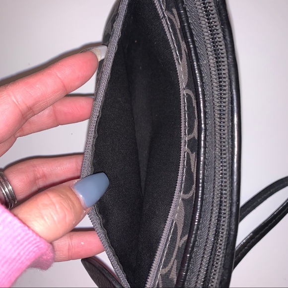 Coach Wristlet - Picture 7 of 8